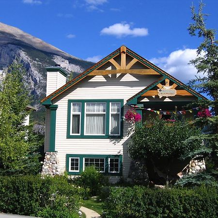 Avens Renaissance B&B Canmore Dış mekan fotoğraf